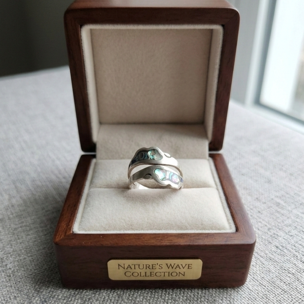 Sterling Silver Ring with Abalone Inlay